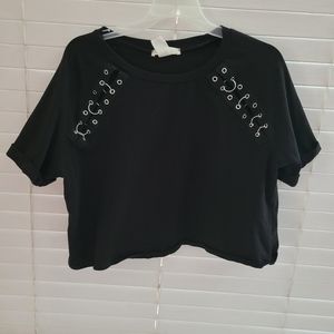 black crop top